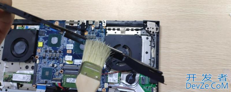 笔记本硅脂多久换一次（笔记本硅脂多久换一次多少钱）